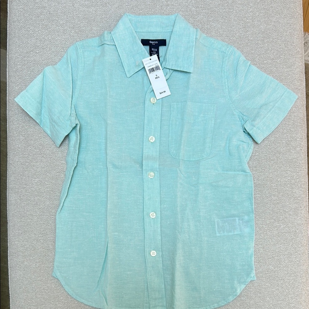 GAP Button Down Shirt